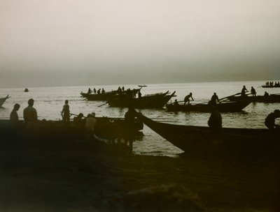Japansk fisker på havet, ca. 1900 - 1915 (fotografi) af Teijiro Takagi
