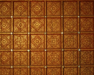 Loft af et Lanna-tempel af Thai School