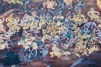 Vægmaleri, der viser scener fra Ramayana ved Wat Phra Kaeo, Royal Grand Palace, Bangkok, Thailand af Thai School