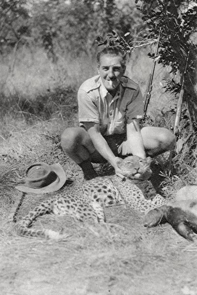 Chaplin Court Treatts leopard, Abercorn til Tukuyu, Tanganyika, 1925 1927 af Thomas A. Glover