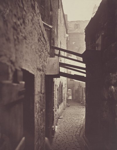 Close, No. 83 High Street. af Thomas Annan