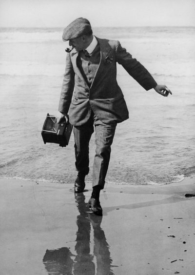 Thomas E. Grant i Biarritz, 1910 af Thomas E. and Horace Grant Grant
