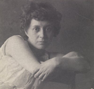 [Katherine Cook i klassisk dragt] af Thomas Eakins