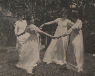 Susan Hannah Macdowell, Uidentificeret pige, Elizabeth Macdowell og muligvis Mary Macdowell..., ca. 1 af Thomas Eakins