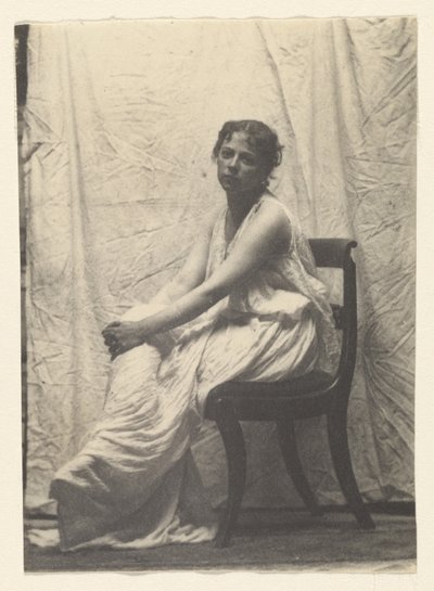 [Weda Cook i klassisk dragt i Eakins’ atelier på Chestnut Street] af Thomas Eakins