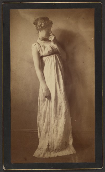 Kvinde i klassisk kostume af Thomas Eakins