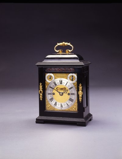 William and Mary miniature striking bracket clock, no. 226, c.1690-95 (ebony & metal) dani af Thomas Tompion