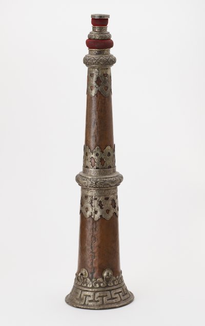 Et par teleskopiske rituelle horn (dung-chen) af Tibetan School