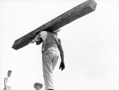 Bygningsarbejder, Mexico City, 1927 af Tina Modotti
