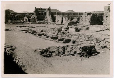 Interiør i Sankt Simeons kloster, rum VI, Aswan, Egypten, foto af Ugo Monneret de Villard af Ugo Monneret de Villard