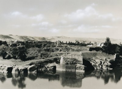 Udsigt over øen Elephantine med Nilen, Egypten, foto af Ugo Monneret de Villard af Ugo Monneret de Villard