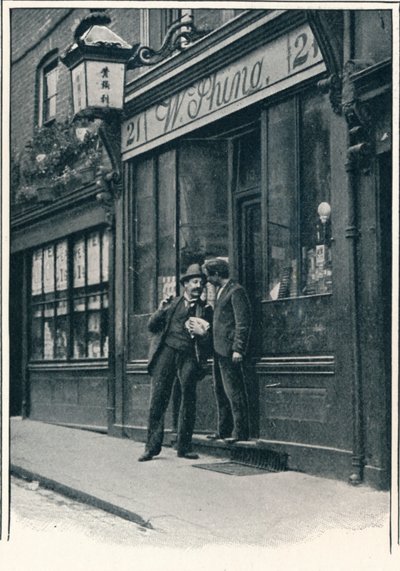 En kinesisk butik, Limehouse, London, c1900 1901 af Unbekannt