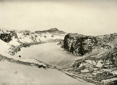 Ein Süßwassersee in der Nähe von Cape Barne, um 1908, 1909 von Unbekannt