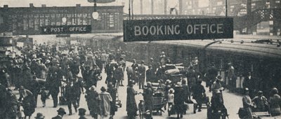 En feriescene på Liverpool Street Station, 1926 af Unbekannt