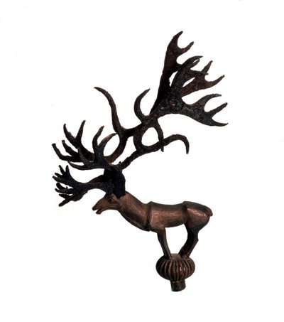 En forgyldt træfigur af en hjorteterminal, 5. århundrede f.Kr af Unbekannt