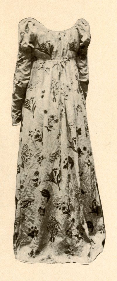 En kjole af brunglaseret chintz, båret af Madame Chevalier, c1795, 1937. af Unbekannt