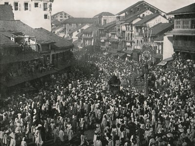 En stor indfødt procession, Bombay, Indien, 1895. af Unbekannt