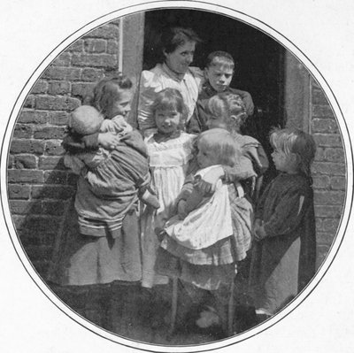 En glad lille gruppe, London, c1901 1901 af Unbekannt