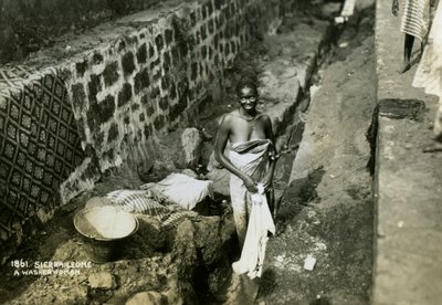 En vaskekone, Sierra Leone, det 20. århundrede af Unbekannt