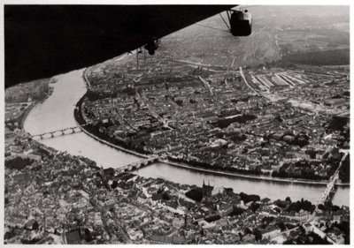 Luftfoto af Basel, Schweiz, fra en Zeppelin, 1928 1933 af Unbekannt