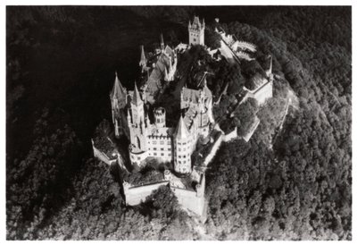 Luftfoto af Hohenzollern Slot, Baden-Württemberg, Tyskland, fra en Zeppelin, c1931 1933 af Unbekannt