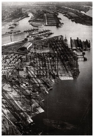 Luftfoto af Bremer Vulkan skibsværft, Bremen, Tyskland, fra en Zeppelin, c1931 1933 af Unbekannt