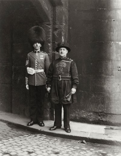 Gammelt og moderne ved Tower of London, det 20. århundrede af Unbekannt