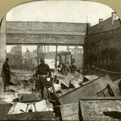 Bankbokse bliver bevogtet, 1906. af Unbekannt