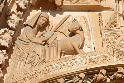 Batalha kloster: evangelist Luke og oksekødet, hans symbol, Batalha, Portugal af Unbekannt