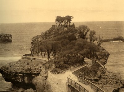 Biarritz - The Rock of Basta, c1930. af Unbekannt