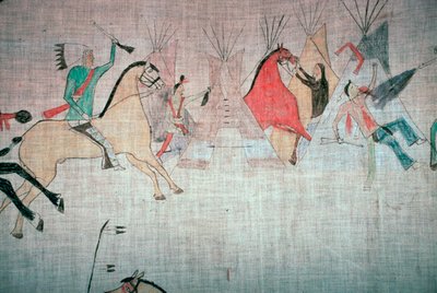 Blackfoot indiansk tipiforing, der viser et angreb på en lejr af Unbekannt
