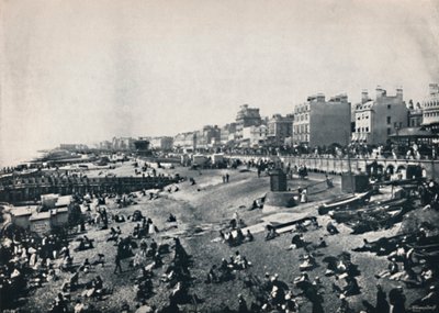 Brighton - A Long Stretch of the Beach, 1895 af Unbekannt