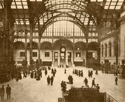 Central Hall, Pennsylvania Station, New York Pennsylvania Railroad Company, 1930. af Unbekannt