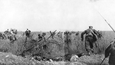 Angreb af et regiment af franske Zouaves på plateauet Touvent, Artois, Frankrig, 7. juni 1915 af Unbekannt