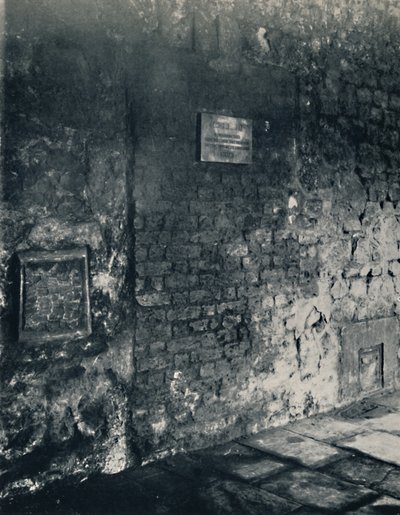 Charterhus. Food-Hatch and Doorway of a Monks Cell, in the Cloister, 1925 af Unbekannt