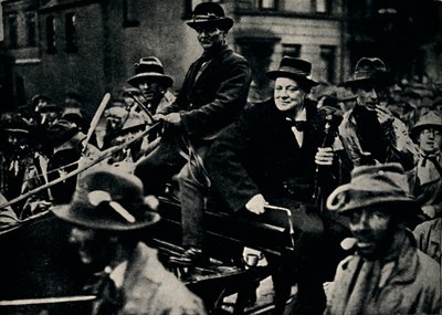 Churchill i Belfast igen, 1926, 1945. af Unbekannt
