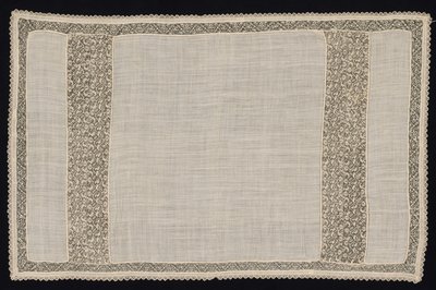 Klæde med vingede og to-halede dyr, 1600-1700-tallet. af Unbekannt