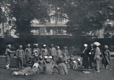Rekonvalescent indiske soldater, der spiller citater på de østlige græsplæner, c1915, 1939 af Unbekannt