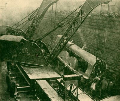 Kraner på arbejde efter en ulykke, 1930. af Unbekannt