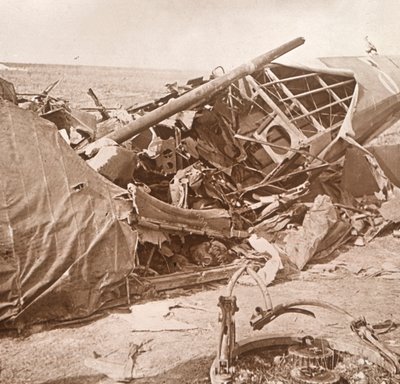 Nedstyrtet fly, Sainte-Marie-à-Py, Nordfrankrig, c1914-c1918 af Unbekannt