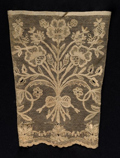 Manchet med blomsterranker, 1800-tallet. af Unbekannt