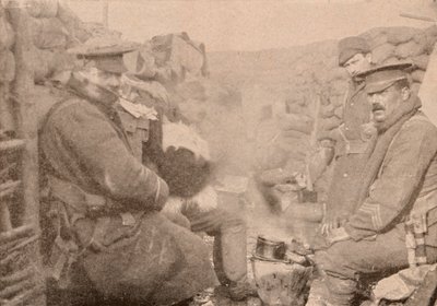 Middag i skyttegravene, c1915 1928 af Unbekannt