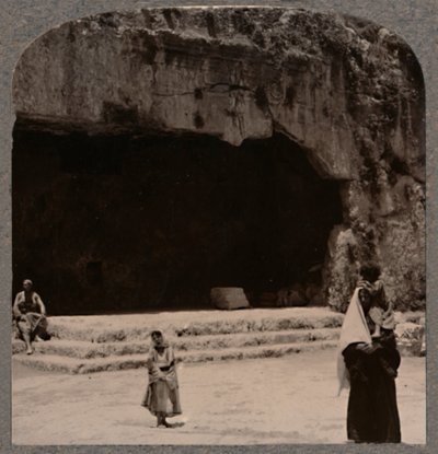 Indgang til Dommernes Grave, c1900 af Unbekannt