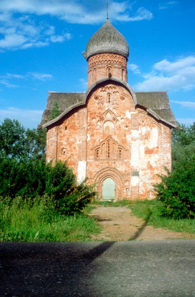 Ydersiden af en kirke, Novgorod, Rusland af Unbekannt