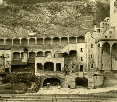 Faust Town i Felsenreitschule, Salzburg, Østrig, c1935. af Unbekannt