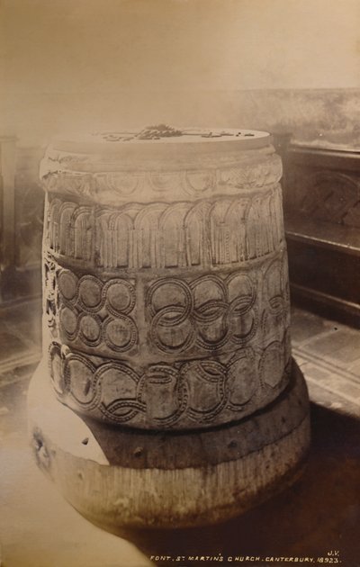 Font, St. Martins Church, Canterbury, 1929. af Unbekannt