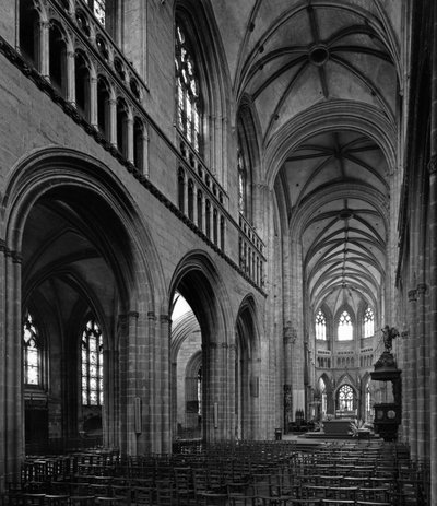 Gotisk kunst: udsigt over skibets højde. 13.-14. århundrede Cathedrale Saint Corentin (Saint Corentin), Quimper (Finistere) af Unbekannt