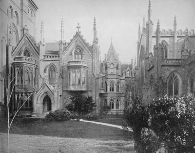 Grace Church and Rectory, New York, c1897. af Unbekannt
