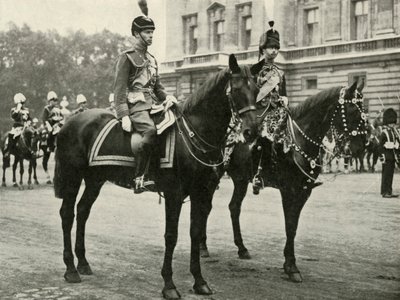 Hans Majestæt med hertugen af Gloucester, ved Trooping the Colour, 1928, 1937. af Unbekannt