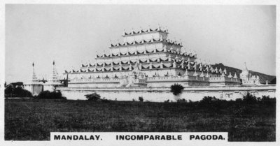 Usammenlignelig Pagoda, Mandalay, Burma, c1925 af Unbekannt